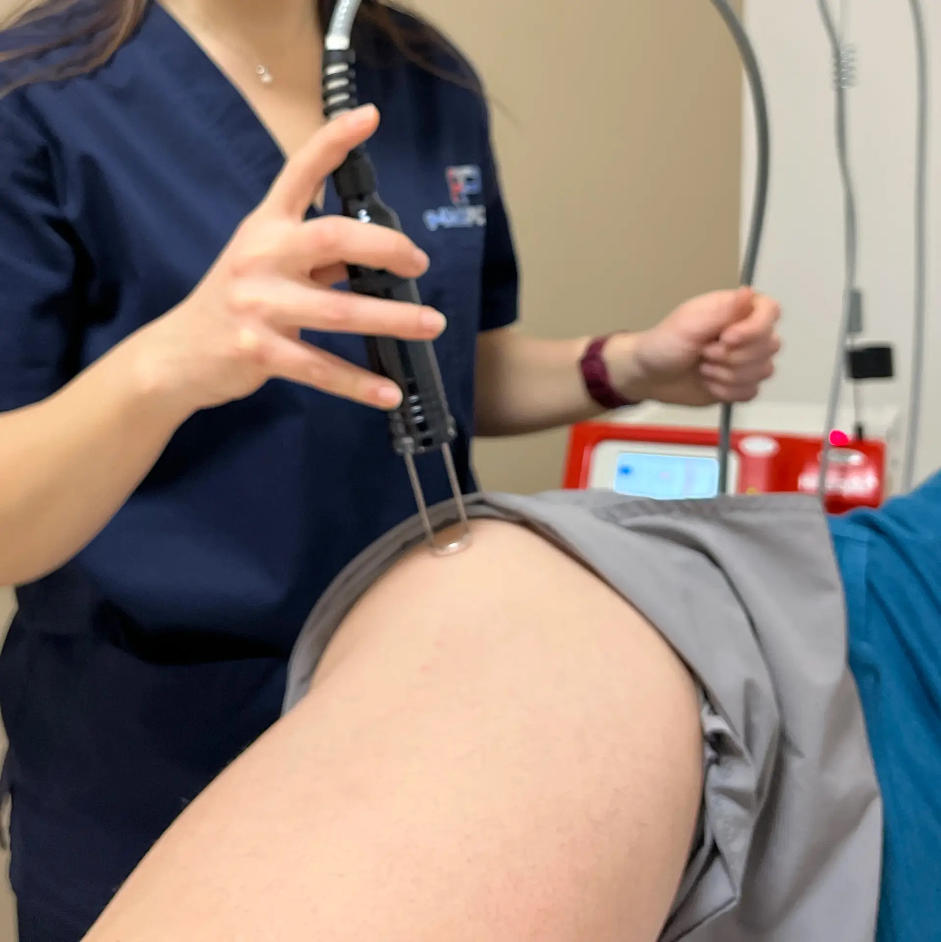 Fisio Point, fisioterapia roma, poliambulatorio, idrokinesi, risonanza magnetica Roma, Monteverde, Eur, Grottaferrata. Laser Yag Alta POtenza laserterapia_borsite_anca Fisio Point_ Fisioterapia_Roma_fisioterapia_anca_Laser Yag Alta Potenza_laserterapia_Monteverde_Grottaferrata_Eur Torrino_Trionfale_Prati